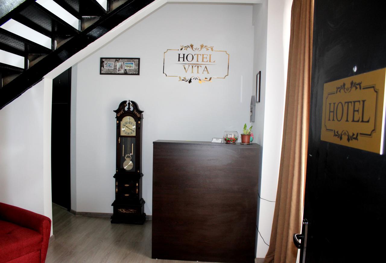 Hotel Vita Tbilisi Esterno foto