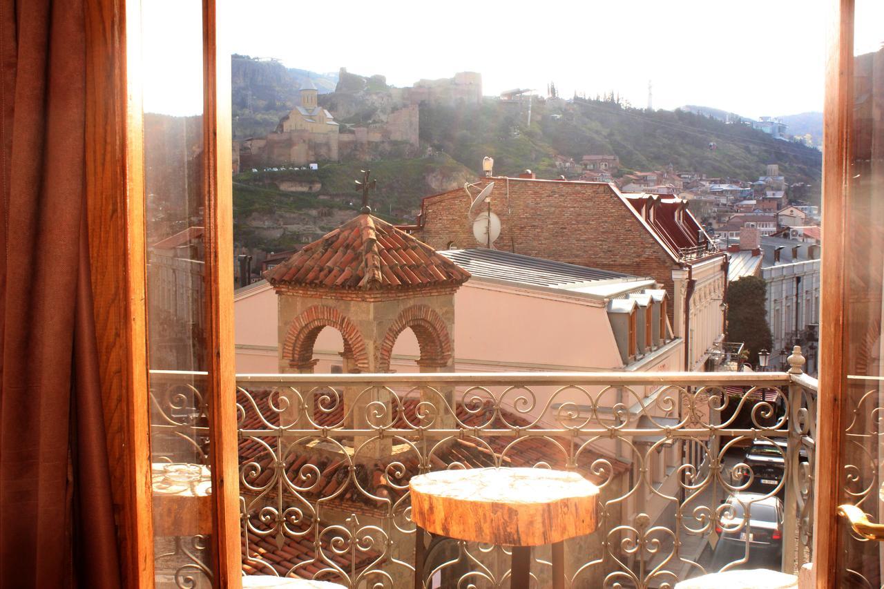 Hotel Vita Tbilisi Esterno foto